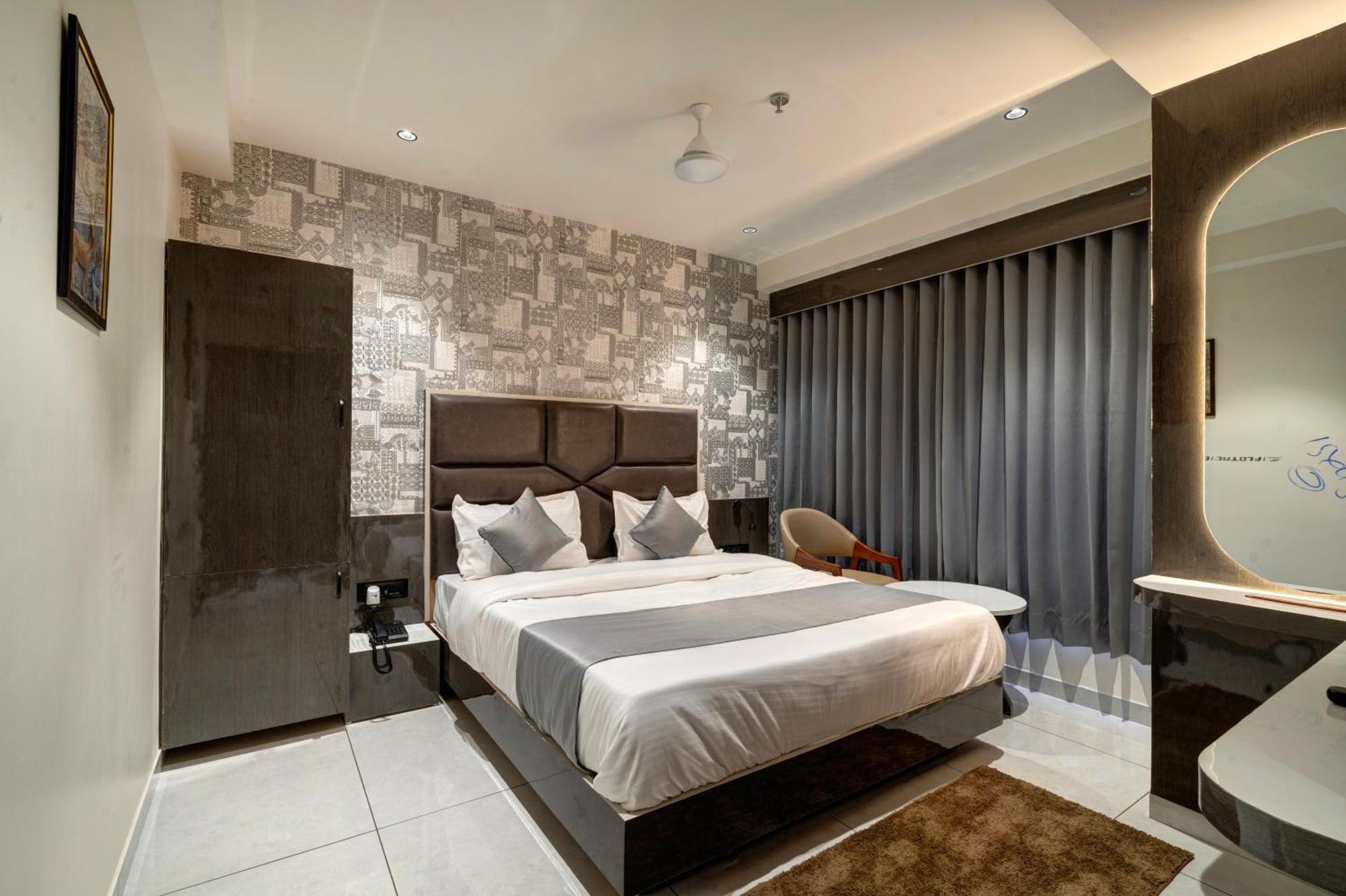 Hotel Shrimad Villa Gandhinagar Exterior foto